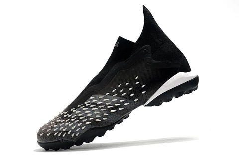 Predator Freak LL Turfs - Black