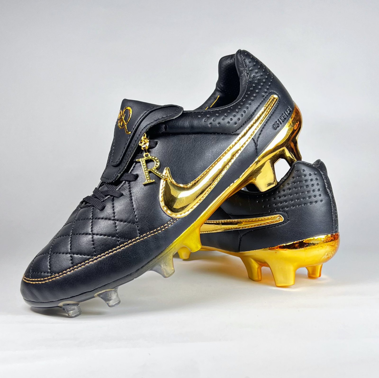 Tempo legend 10 R - Black&gold