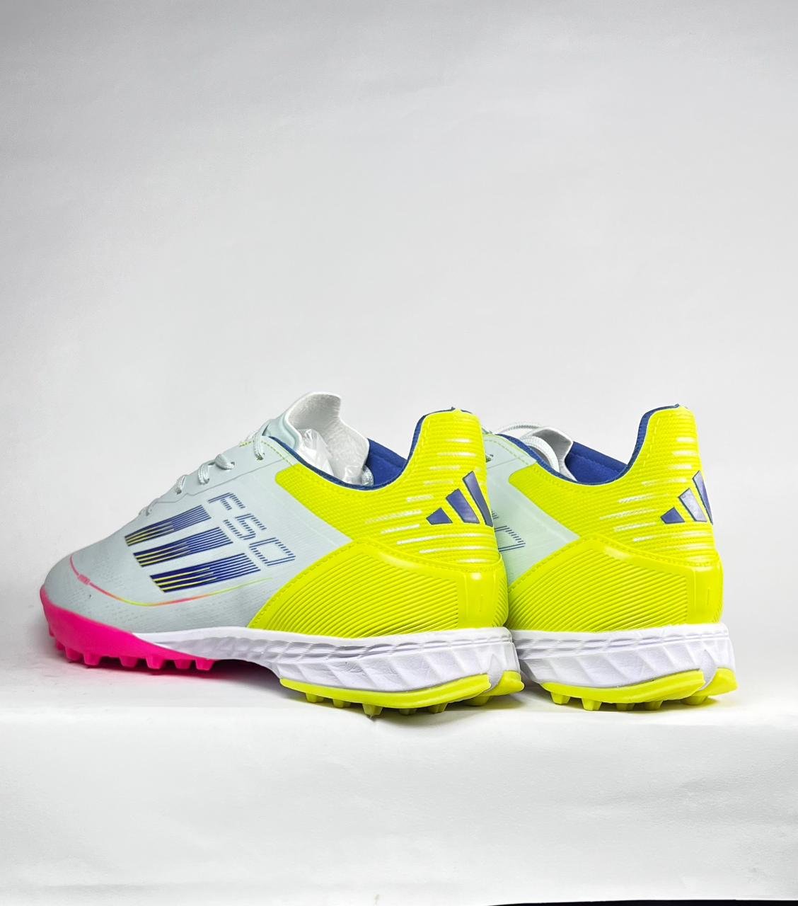 X F50 elite Turf - White&fusfuri
