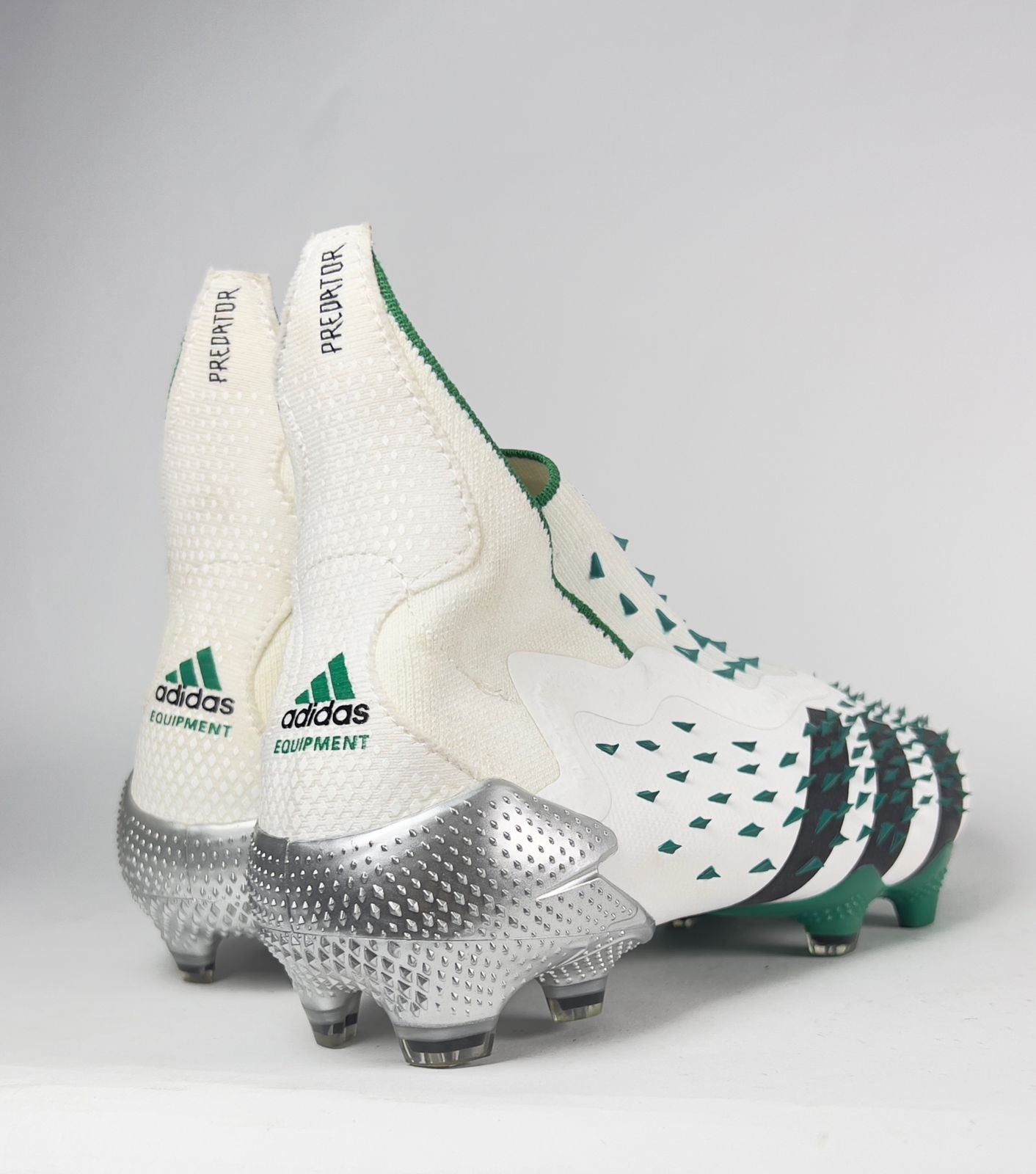 Predator Freak LL  - White&green sk